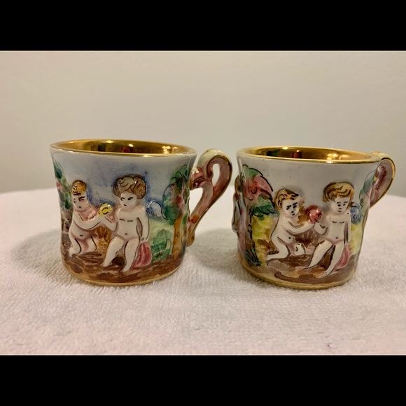 Vintage Signed Capodimonte Gilded Demitasse Cup - Picture 2 of 7